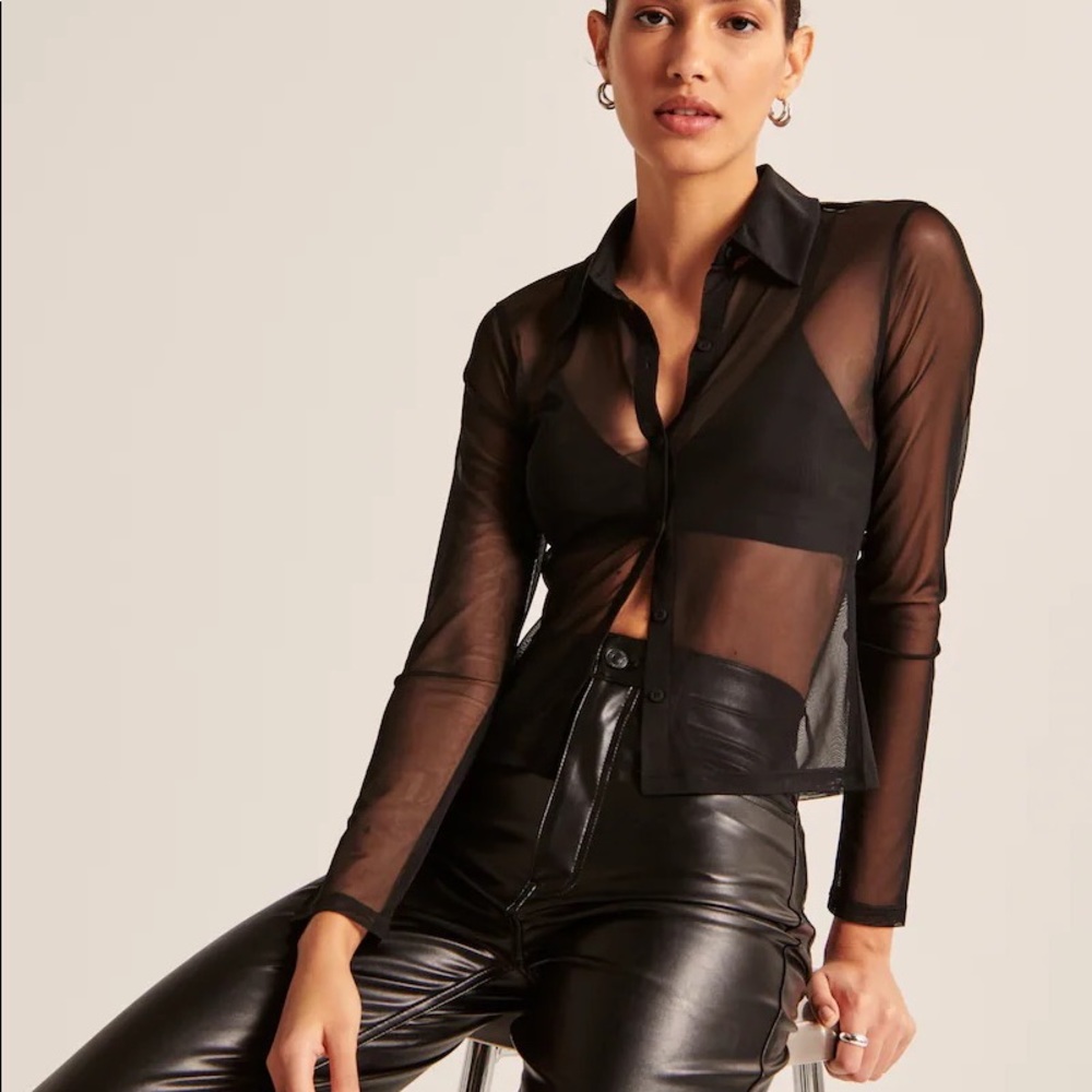 NWOT A&F Long Sleeve Mesh Button Up